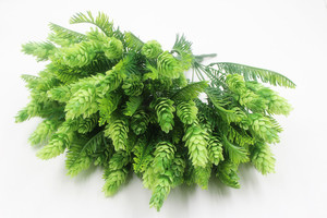 Feuillage artificiel <span class=keywords><strong>de</strong></span> lierre, branche d'aiguilles <span class=keywords><strong>de</strong></span> pin pour décoration <span class=keywords><strong>de</strong></span> jardin extérieur et <span class=keywords><strong>de</strong></span> mariage, feuille <span class=keywords><strong>de</strong></span> verdure artificielle réaliste - Product Image 2