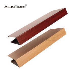 Plafond suspendu en aluminium à grain <span class=keywords><strong>de</strong></span> bois ignifuge Alumtimes, bande linéaire en forme <span class=keywords><strong>de</strong></span> U, déflecteur pour centre commercial, hôpital, hôtel, 10 ans - Product Image 4