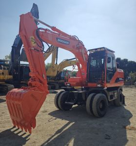 Doosan รถขุดใช้ DH150W มือสอง Doosan Dh150 - Product Image 1