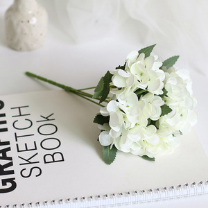 Ramo de hortensias artificiales estilo primavera, mini ramo, accesorio DIY para decoración de macetas y paredes vegetales - Product Image 3