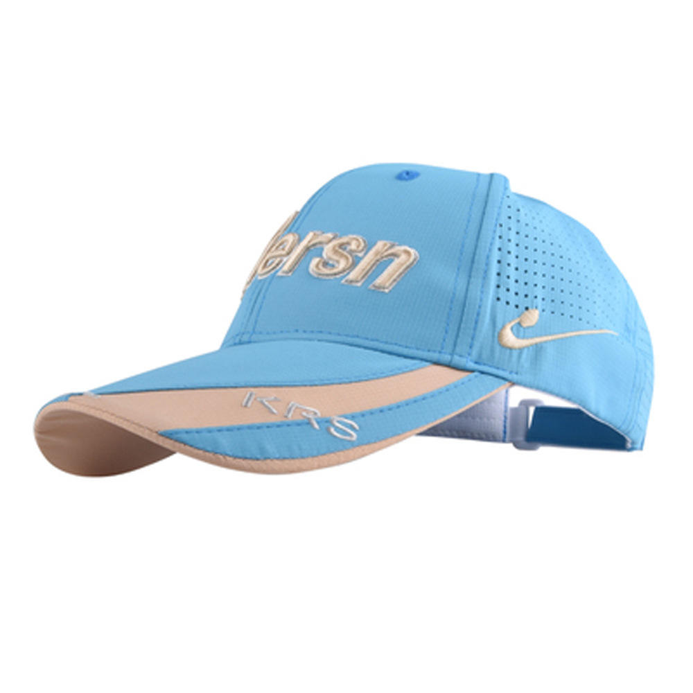 สีฟ้าอ่อน