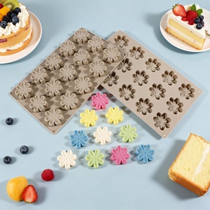 DIY Decoration 15-Compartment Petal Cookie Cake <b>Silicone</b> <b>Baking</b> Mold - Product Image 1