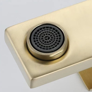 Sang Trọng Trung Quốc Chiết Giang Giá Rẻ Nước Nóng Và Lạnh Thép Không Gỉ 304 Ngắn Cơ Thể Duy Nhất Xử Lý Lạnh Lưu Vực Vòi Nước - Product Image 6