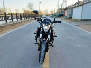 Moto Benelli TNT <span class=keywords><strong>600</strong></span> 600cc à Moteur Quatre Cylindres en Ligne, Moteur Durable et Coût d'Entretien Réduit - Product Image 2