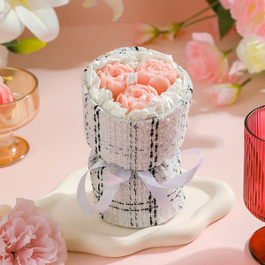 Candele Profumate Artigianali in Cera di Soia a Forma di Mano con Disegni Floreali Artificiali, Candele Votive per la Festa della Mamma e Matrimoni - Product Image 5
