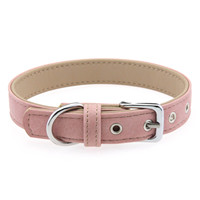 Collier pour chien et chat en cuir PU rétro de style britannique, doux et durable, avec texture gaufrée, pour toutes les saisons, accessoires pour animaux de compagnie