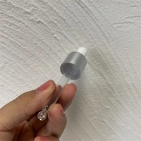 Vente en gros de pipettes en plastique de 50ml avec bouchon à vis et échelle Mesure compte-gouttes de haute qualité Utilisation d'huile essentielle