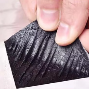 Feuille d'aluminium auto-adhésive résistante aux UV haute performance HDPE toit <span class=keywords><strong>bitume</strong></span> membrane d'étanchéité rouleaux ruban appliqué à <span class=keywords><strong>froid</strong></span> - Product Image 3