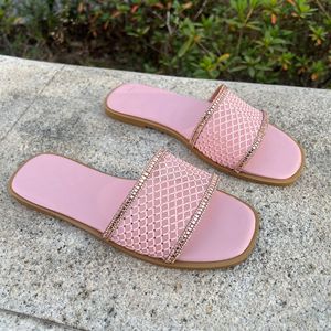 Fashionable Grid Full diamond Cool Drag square <b>Toe</b> Flat Strap Versatile Outdoor Wear Summer Sparkling diamond Women's Shoes - Product Image 3