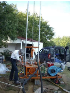 เครื่องเจาะบ่อน้ำขนาดเล็กแบบเคลื่อนที่ได้ 150 เมตร สำหรับคนเดียว - Product Image 6