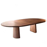 Französischer Retro-Designer Ovaler Massivholz-Esstisch im Mid-Century-Stil Esszimmermöbel für Kleine Wohnungen, Hotels & Villen