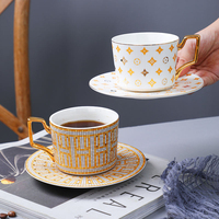 Ensemble de tasses et soucoupes en céramique mosaïque de style nordique moderne avec cuillère, passe au lave-vaisselle et au micro-ondes, idéal pour le thé de l'après-midi et le café turc