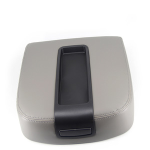 Reposabrazos Central Chevrolet con Compartimento de Almacenamiento, Material ABS Negro para Uso Interior en el Automóvil - Product Image 4