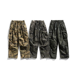 <span class=keywords><strong>Pantaloni</strong></span> Casual da <span class=keywords><strong>Uomo</strong></span> per Esterno, Trendy e Dritti, Stile Cargo Mimetico con Multi-Tasche, Versatili e a Gamba Larga per Giovani - Product Image 5