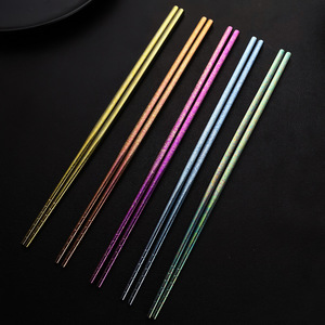 Palillos de titanio puro de 23,5 cm, color flor de hielo, utensilio para acampar, ligero, portátil, para uso en exteriores y en el hogar - Product Image 3