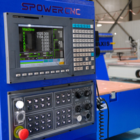 Centro de Mecanizado CNC Italiano Hiteco de 13.5KW con Husillo de 5 Ejes, 24000 RPM, Alta Precisión para Producción de Moldes de Muebles y Gabinetes