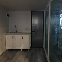 Bungalow moderne et populaire en structure acier, type cabane Apple, étanche et isolé, préfabriqué pour hôtel ou logement.