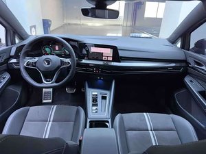 Volkswagen <span class=keywords><strong>Golf</strong></span> Usado, Modelo 2023, 280TSI DSG R-Line, 5 Plazas, Gasolina, Turboalimentado, R17, Volante a la Izquierda, Jiben Auto - Product Image 3