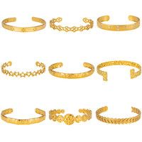 Brazalete Minimalista de Acero Inoxidable con Baño de Oro de 18K, Grabado con Patrón de Sol, Luna, Estrella y Hoja, Delgado, Ajustable, Joyería de Moda