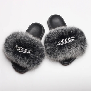 ¡Novedad de 2023! Zapatillas de invierno de piel sintética de felpa para mujer, zapatillas peludas de diseñador, zapatillas peludas esponjosas con punta abierta, zapatos de mujer de talla grande