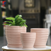 Ventes en gros de pots de fleurs en céramique de style nordique, décoration moderne pour la maison, pots de plantes d'intérieur avec soucoupe