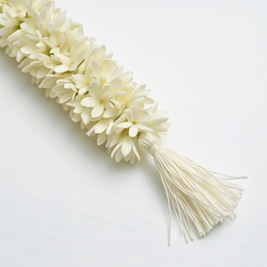 Artificial <b>White</b> <b>Hanging</b> Amaranthus Garland Decorative Floral Vine String for Wedding Backdrop Home Event Decoration - Product Image 3