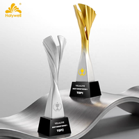 Trofeo de Resina con Escultura Retorcida de Lujo 2026, Grabado Personalizado, Base de Cristal, Premio para Campeones, Trofeo para Competiciones Deportivas