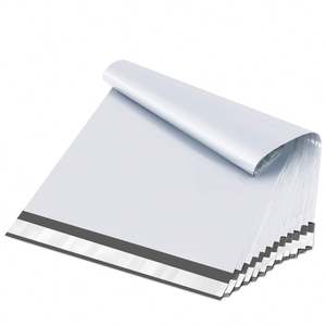 Sobres de Polietileno Personalizados, Bolsas de Envío Resistentes al Agua y Reciclables para Ropa, Prendas de Vestir, Negocios de Comercio Electrónico - Product Image 1