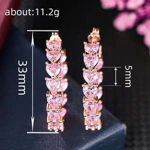 Orecchini a Cerchio Grandi a Forma di Cuore Rosa per Donne, Design Versatile e Dolce, Gioielli alla Moda - Product Image 4