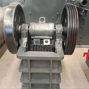 High Efficiency Advanced Mini Mobile Jaw Crusher <b>Machine</b> Electric/Diesel Engine Bearing for <b>Mine</b> Use Primary Coarse Crushing - Product Image 4
