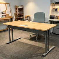 Table d'ordinateur extensible haut de gamme avec base en acier, design minimaliste, mobilier de bureau ergonomique, taille personnalisable