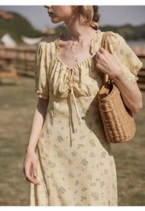 Tela Popelina Clásica 100% Rayón 60S con Estampado Digital Floral, Certificación OEKO-TEX <span class=keywords><strong>Shannon</strong></span> para Vestidos de Niña - Product Image 2