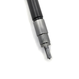 295700-0560 Inyector de combustible Common Rail <span class=keywords><strong>23670</strong></span>-<span class=keywords><strong>0E020</strong></span> <span class=keywords><strong>23670</strong></span>-09430 <span class=keywords><strong>23670</strong></span>-11020 <span class=keywords><strong>23670</strong></span>-19025 para 2GD-FTV 2.4L para <span class=keywords><strong>Denso</strong></span> 295700-0560 - Product Image 5