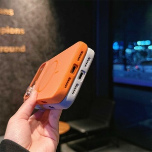 เคสโทรศัพท์ซิลิโคนผิวสัมผัสแบบดั้งเดิมสำหรับ iPhone 17 Air 16 15 PRO MAX กรอบหลังมีกรอบสีส้มสองสี - Product Image 6