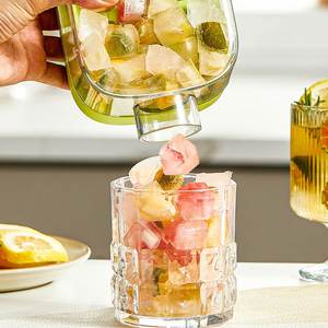 Bandeja de Hielo Portátil de Plástico con 12 Compartimentos, Multifuncional, con Sistema de Presión para Liberar el Hielo, Ecológica, para Uso Doméstico - Product Image 2