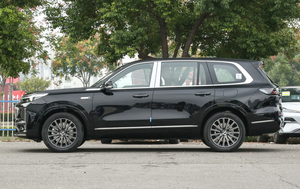 ביצועים גבוהים עבור ג'ילי גלקסי M9 2026 PHEV SUV 6 מושבים מרווח גדול רכבי אנרגיה חשמלית חדשים 300kW הספק 230 ק\"מ טווח - Product Image 4