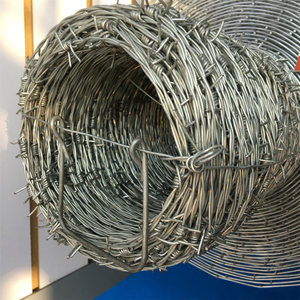 Fil de fer <span class=keywords><strong>barbelé</strong></span> de sécurité galvanisé et recouvert de PVC, 500 mètres, 1,9 mm, 2 brins d'acier, pour clôture de ferme antivol - Product Image 2