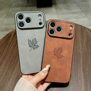 Custodia per Telefono Personalizzata in Pelle PU con Design a Foglia d'Acero per <span class=keywords><strong>iPhone</strong></span> 16 Pro Max 17 Air 15 14 Plus 13 12 11 Pro - Product Image 5