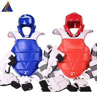 Ensemble de protection corporelle professionnel de Taekwondo - Armure d'entraînement d'arts martiaux réglable pour la compétition et l'utilisation en salle de sport