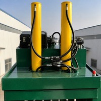Presse à balles verticale hydraulique sur mesure, entretien simple, fonctionnement sûr pour station d'élimination des déchets
