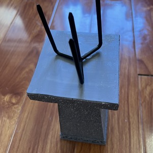 Maceta para Cementerio con Energía Solar, Color Gris, Decoración de Jardín para Exteriores, Forma Irregular, Acabado Pintado - Product Image 3