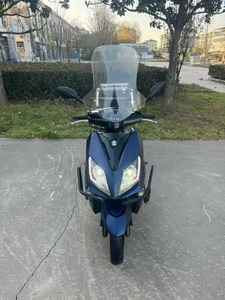 <span class=keywords><strong>Scooter</strong></span> <span class=keywords><strong>Suzuki</strong></span> UY125 125cc à refroidissement par air EFI - Product Image 4