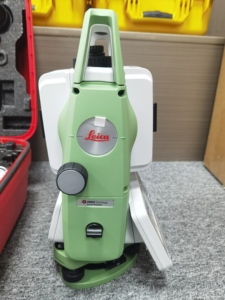Système de Station Totale Robotique GPS RTK Instrument de Mesure TS03 <span class=keywords><strong>5</strong></span> "R500 Précision à Vendre - Product Image 6