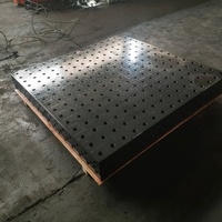 Table de soudage 3D de précision avec une tolérance de trou de 0,05 mm pour un positionnement précis des gabarits personnalisés dans la soudure par gabarit