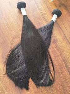 Precio de fábrica al por mayor Raw Kinky Straight Yaki Hair Bundles 12A Grade Brazilian Virgin Remy Weaving Extensions 1B Natural Wave - Product Image 6