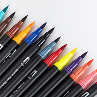 Vente chaude 60 couleurs Marqueur à alcool fin en plastique Peinture Marqueur à double pointe coloré Ensemble de marqueurs d'art Non toxique Stylo à double pinceau Dessin