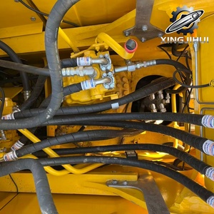 Excavadora usada Komatsu PC210 de 21 toneladas, marca japonesa, con motor Cummins, excavadora de segunda mano, tipo Middle Crawler, procedente de Japón. - Product Image 5