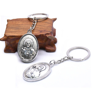 Porte-clés ovale en métal, alliage de zinc, avec portrait de Jésus en relief, article cadeau - Product Image 2
