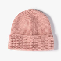HKS0002 Étiquette en cuir personnalisée, broderie 3D, bonnet en tricot pour femmes adultes, bonnet en fourrure, chapeau d'hiver pour femme