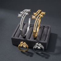 Parure de bijoux étoile en laiton plaqué or 18 carats de qualité supérieure avec zircone, bracelet ouvert et bague micro-pavés étoile filante exquise